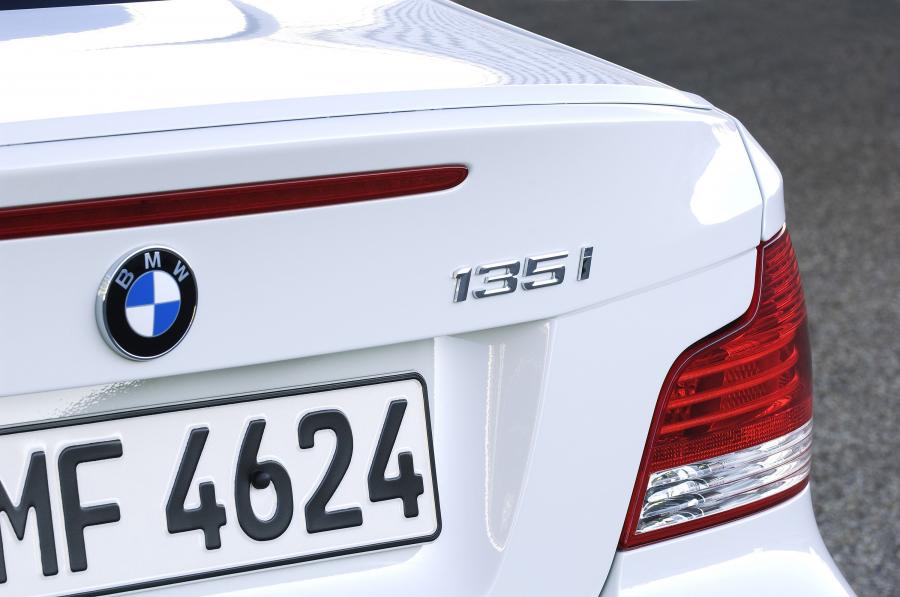  BMW 135i Coupe 2007 года  (фото 7 из 11)
